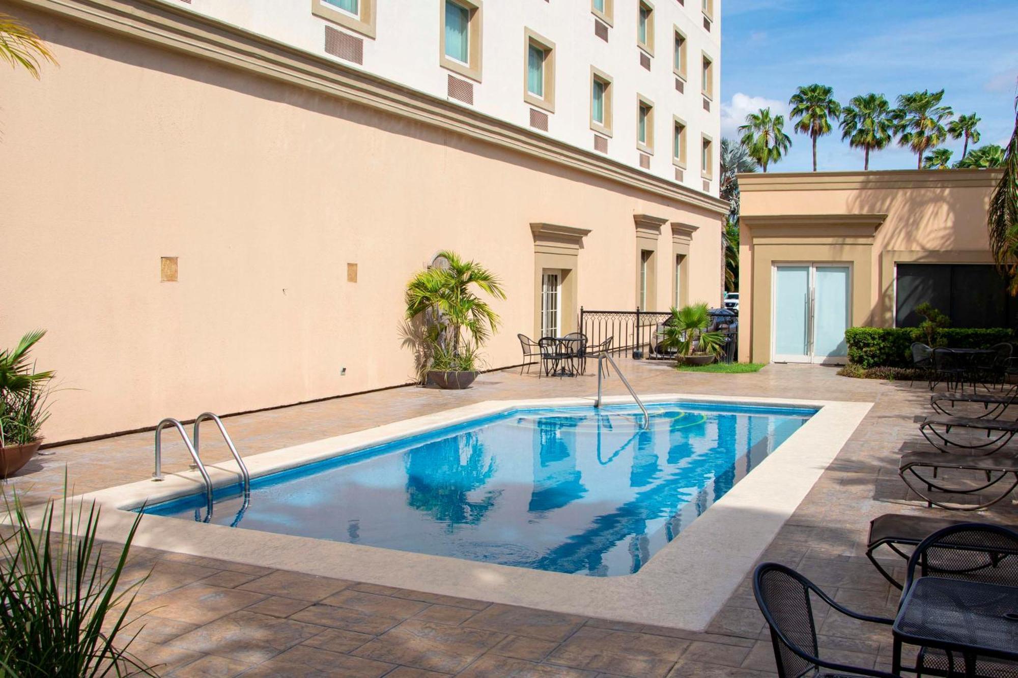 Best Western Plus Los Mochis Esterno foto